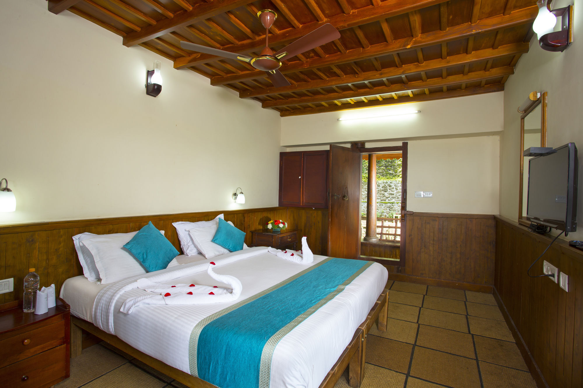 Spice Country Resort Chithirapuram Екстериор снимка