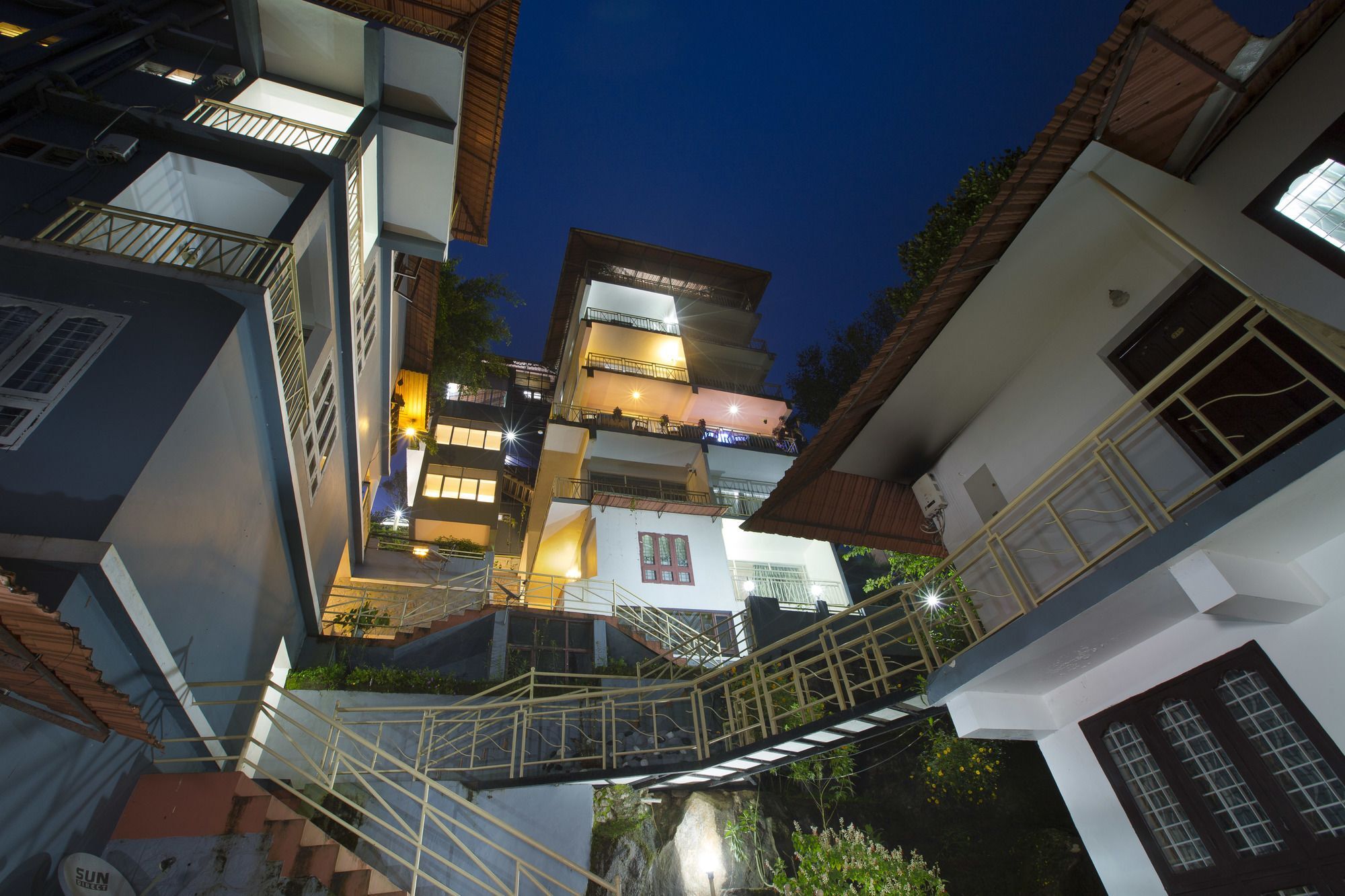 Spice Country Resort Chithirapuram Екстериор снимка
